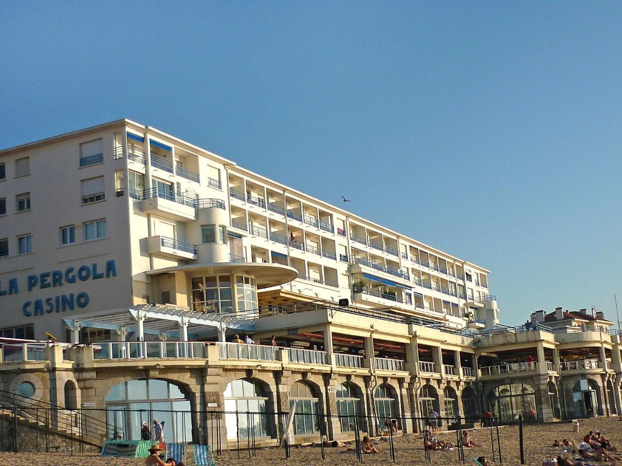 Studio La Pergola-3 Apartament